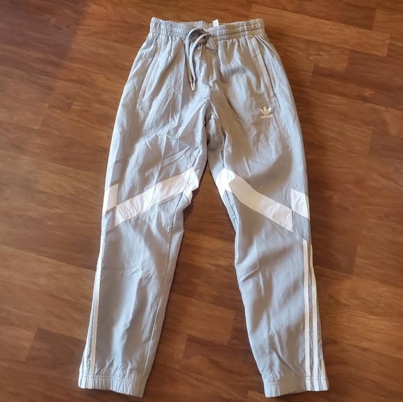 Adidas Revike 100% Polyamide Track Pants Halo Silver Small - Picture 3 of 6